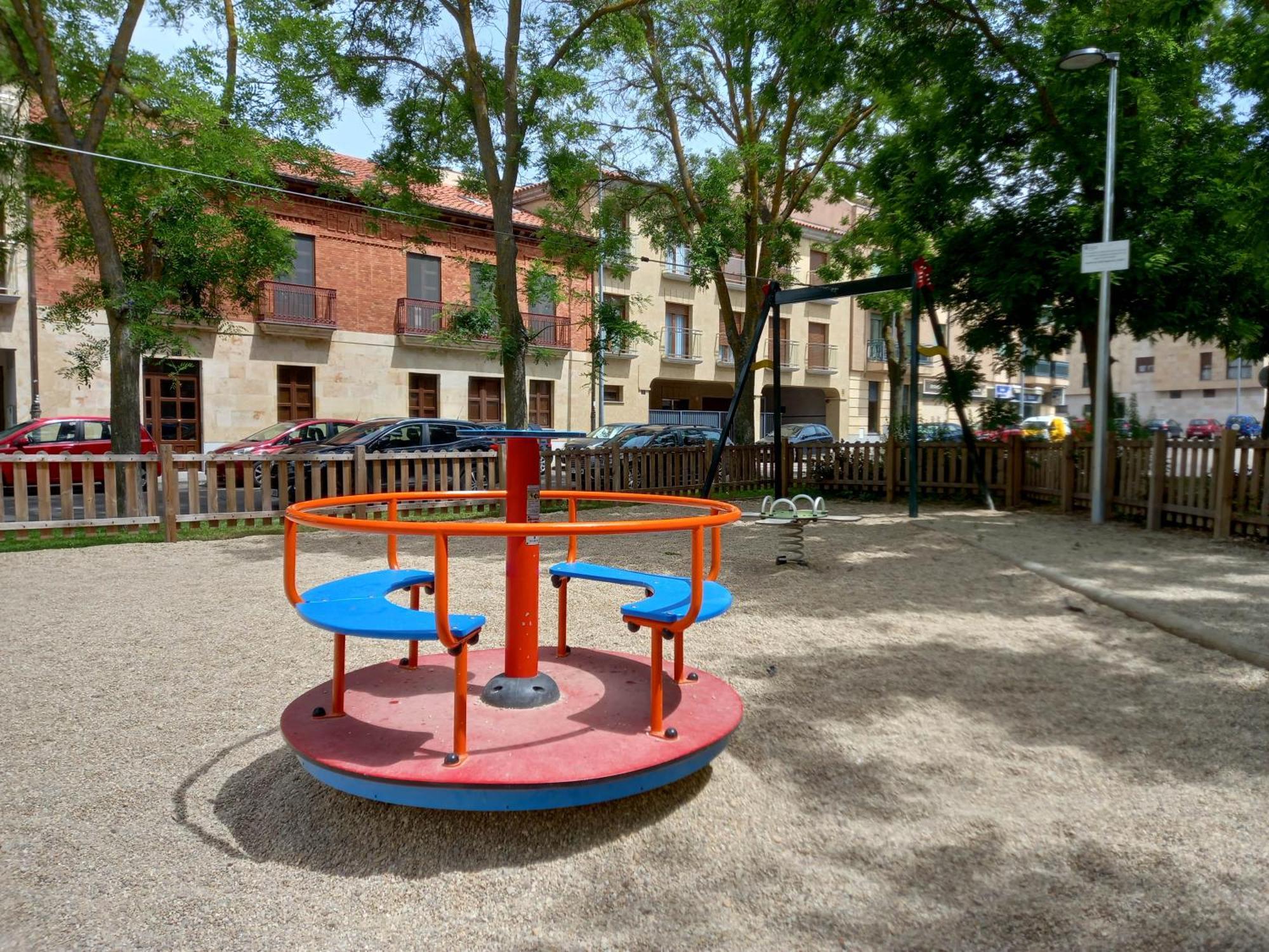 Littore Tormes Con Parking, Aa Y Piscina Salamanca Eksteriør billede